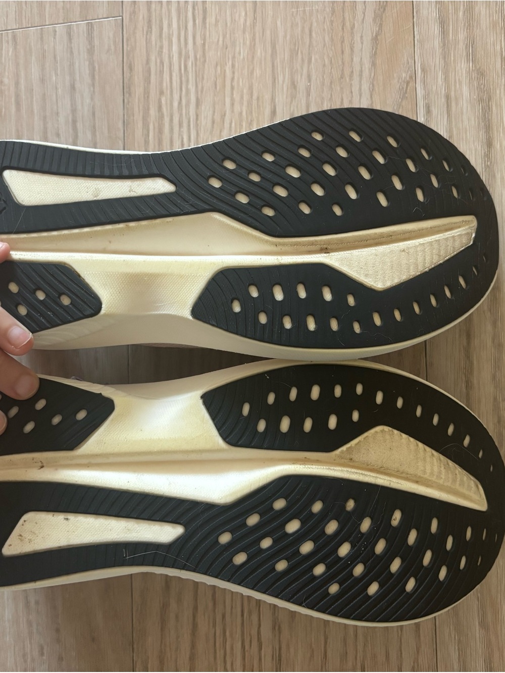 Hoka MACH 6 women’s running sneaker - Picture 2 of 7